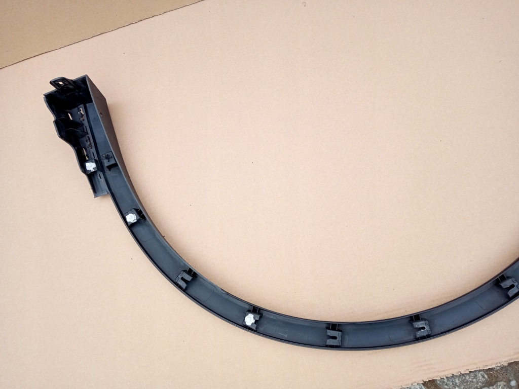 фото №12, Vw tiguan r-line права молдинг крила перед