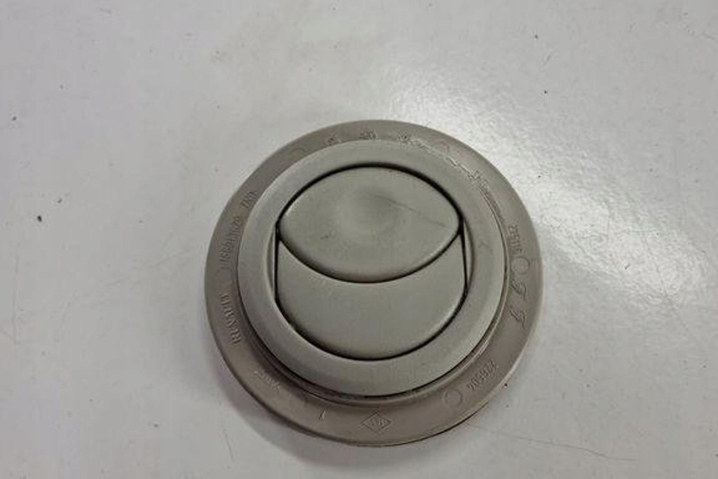 фото №3, Решётка радиатора renault grand scénic iv r9_ 226504 2.0l дизель 2008