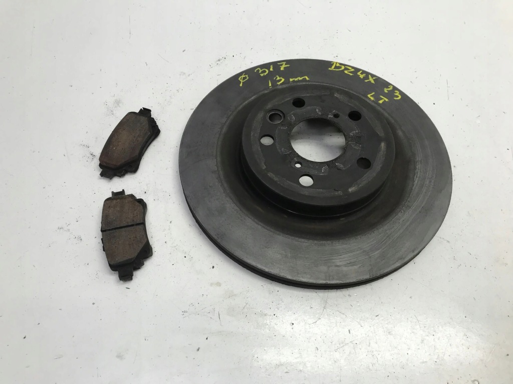 фото №1, Toyota bz4x subaru solterra 2023 диск гальмівна задня задня гальмівні колодки 317mm
