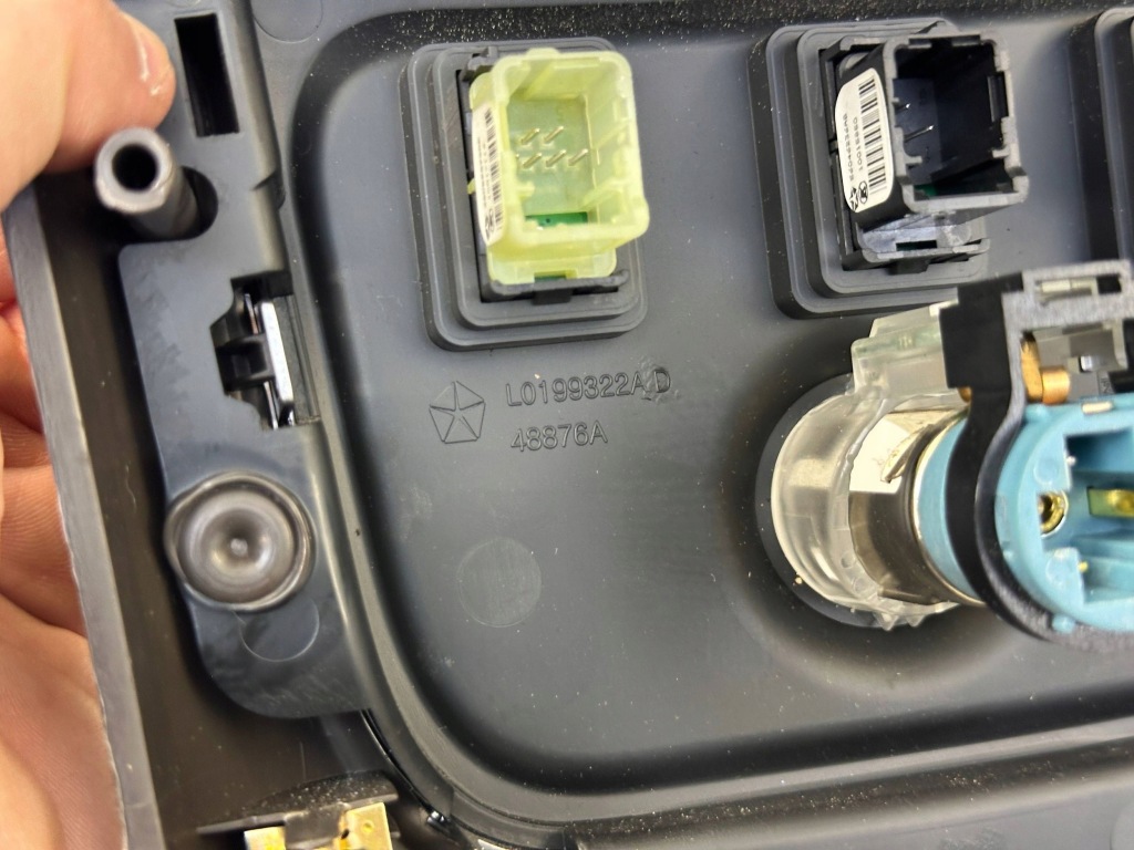 фото №8, Решётка обдув задняя lancia thema ii 300c