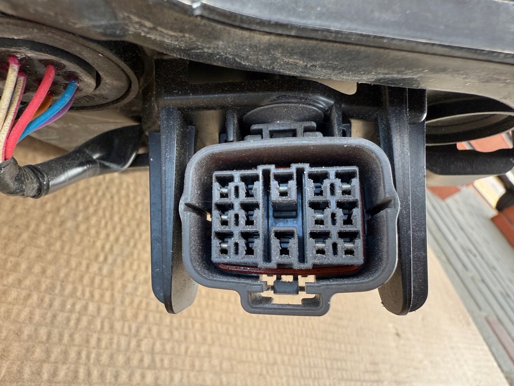 фото №9, Mazda 3 bp 2019- лампа левая full led 8pin обычный поворотник демонтаж eu