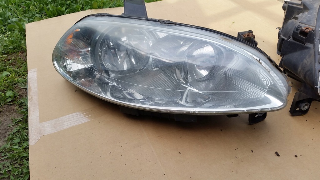 фото №1, Fiat croma 2 ii правая лампа перед 51794658