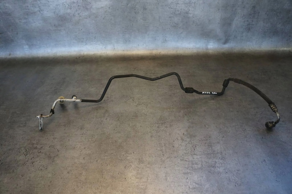 фото №1, Шланг трубка кондиціонера audi a3 8l - 1.9 tdi axr - 1j1820741k