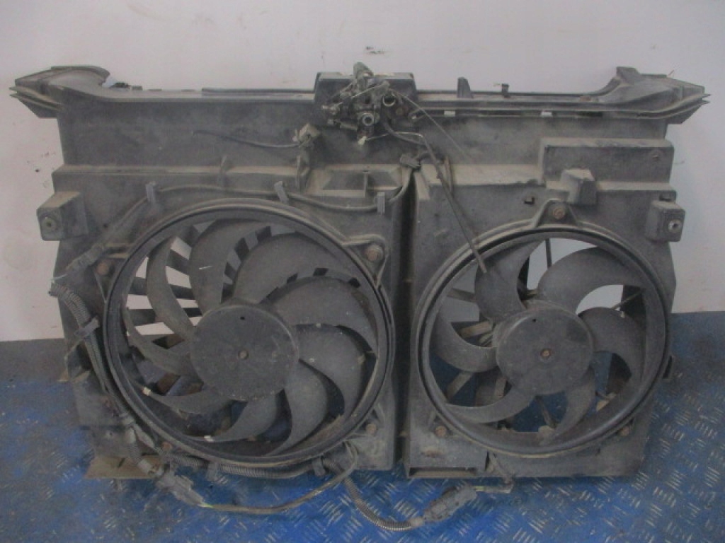 фото №1, Peugeot 807 2.2hdi pas передний вентиляторы радиатора+ замок капот