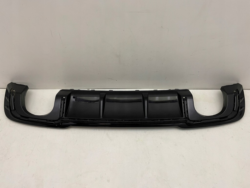 фото №1, Audi a3 rs3 s3 lift 8v4 накладка бампера задня 16-