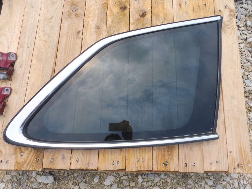фото №1, Стекло кузовная правая legacy outback kombi