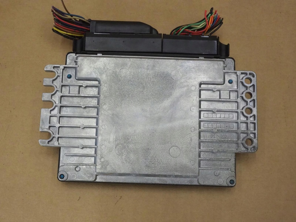 фото №12, Бортовой компьютер двигателя nissan primera p12 1.8 16v mec32-591