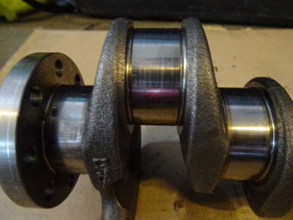 Mercedes wał коленчатый 1.6 cgi Оригинал