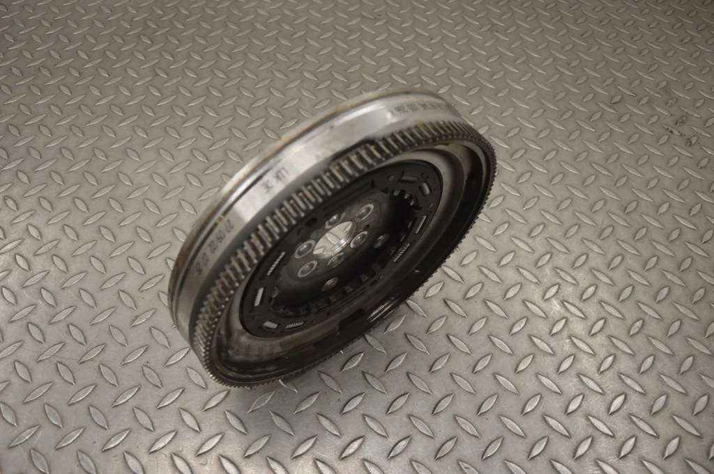 фото №3, Volkswagen t-roc 2022 колесо маховик