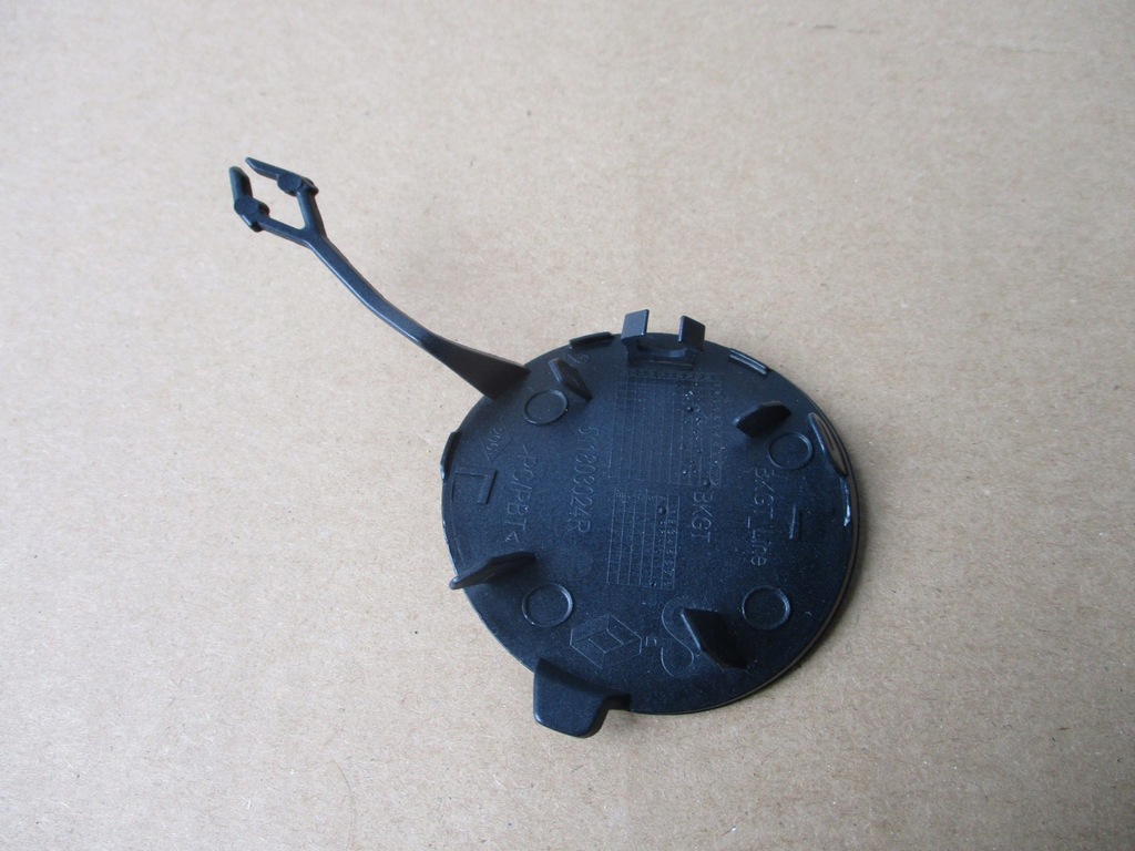 фото №2, Заглушка фаркоп бампера перед renault megane iv gt