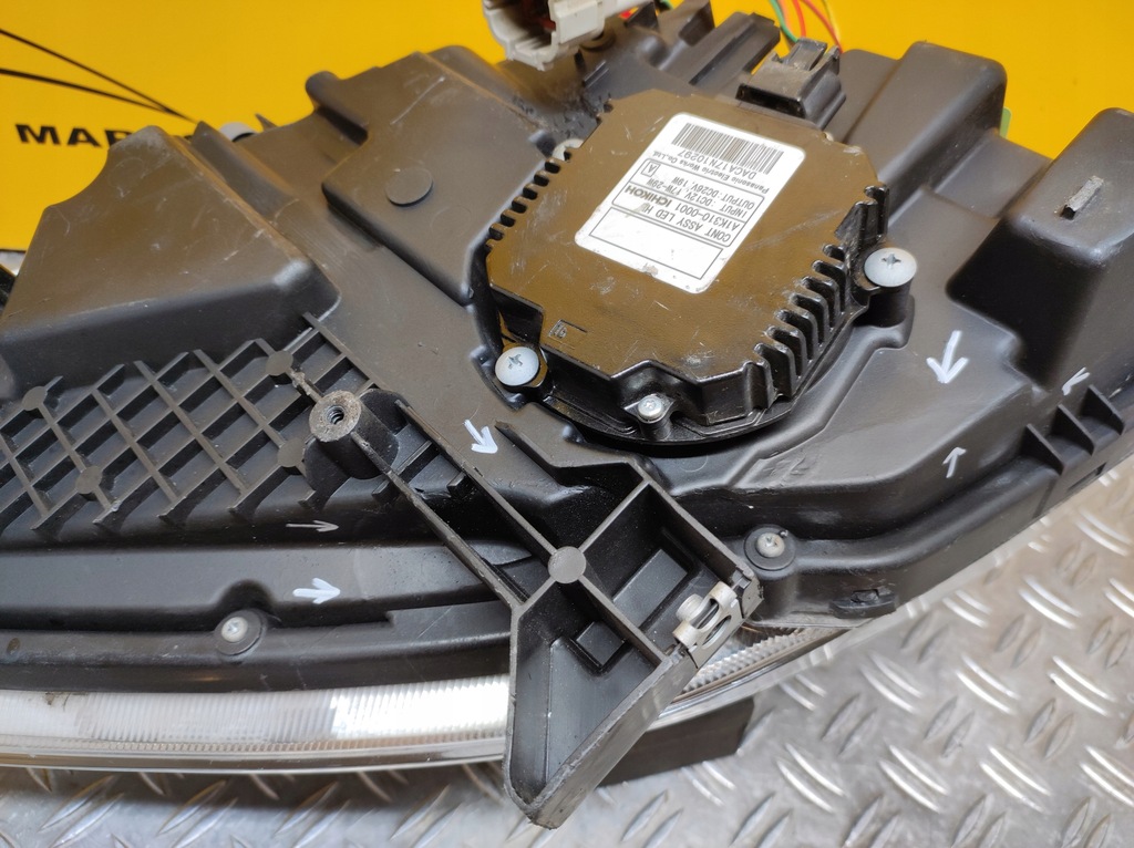 фото №10, Nissan leaf 2010- фара лампа led перед r usa