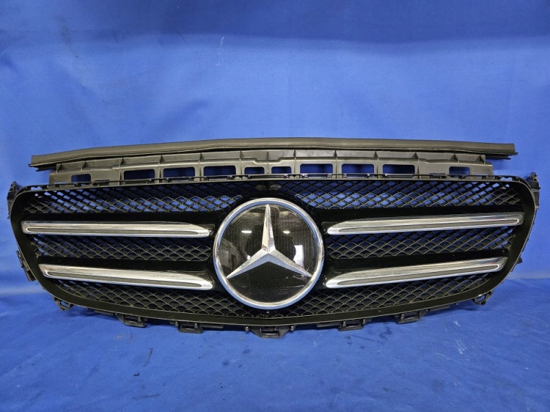 фото №1, Решітка радіатора решітка радіатора mercedes e klasa w213