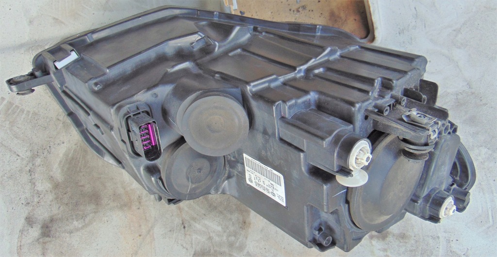 фото №11, Лампа левая перед обычная vw caddy 4 iv 15r- europa