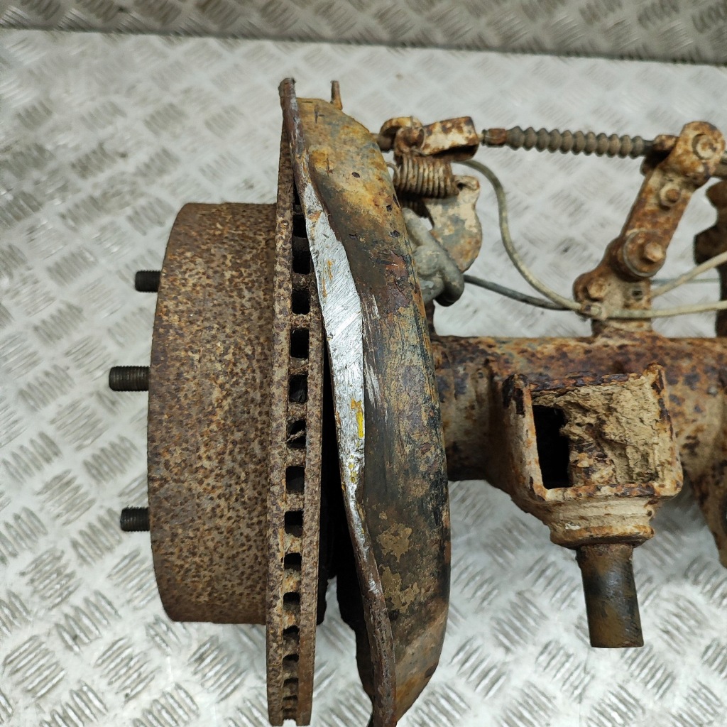 фото №8, Toyota land cruiser hdj90 1997 балка osi задний