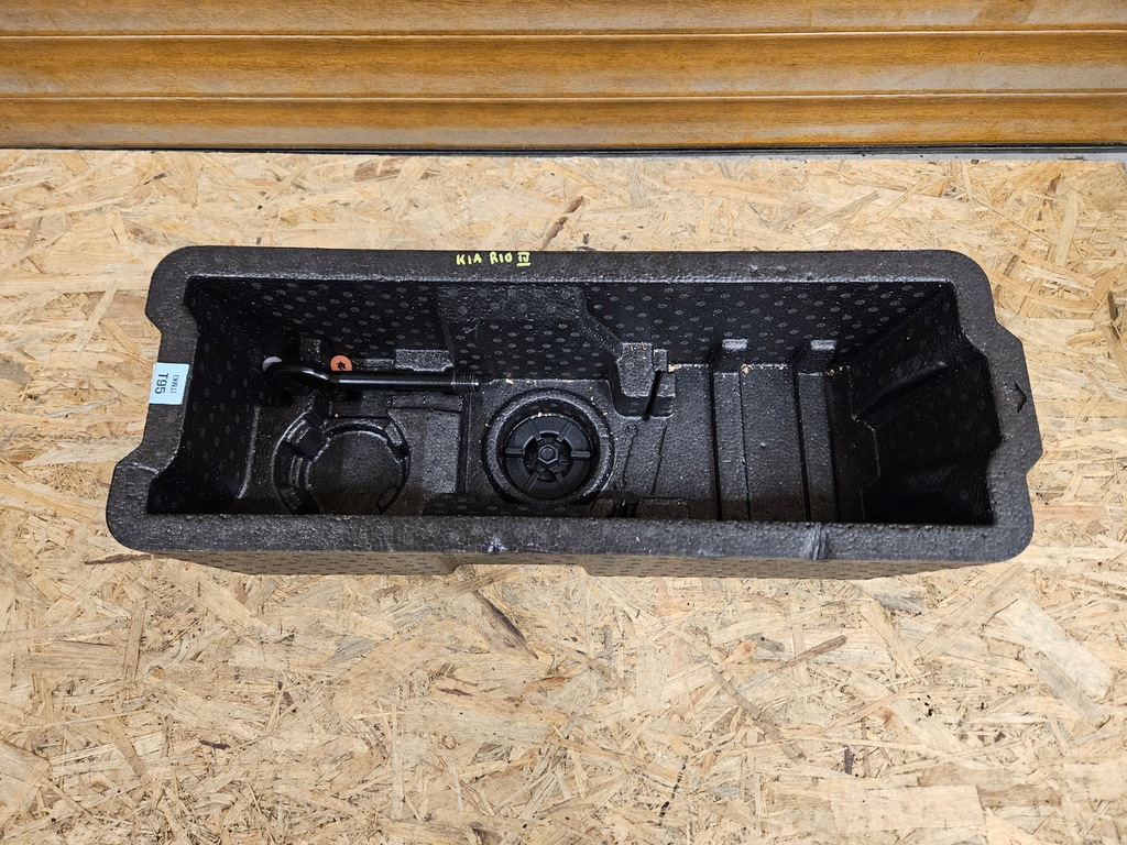 фото №1, Kia rio iv stonic пінополістирол багажника
