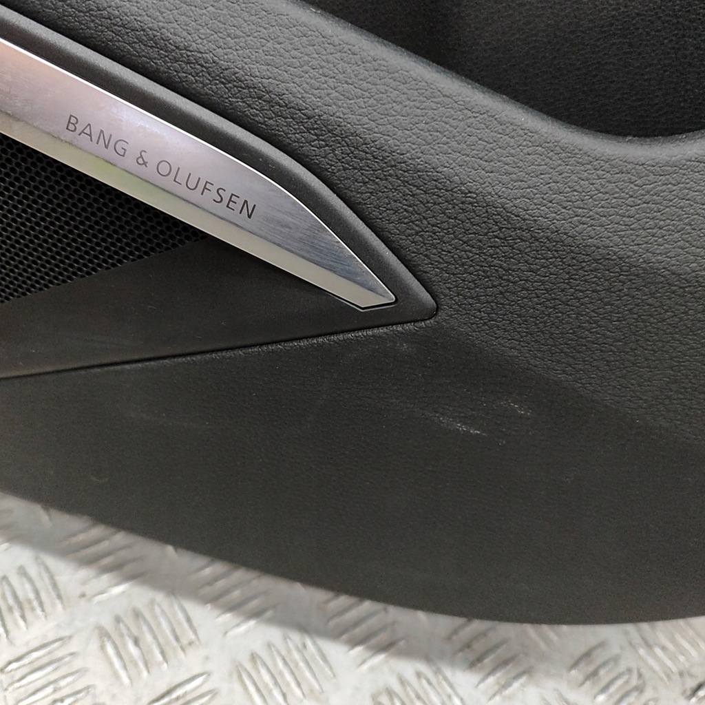 фото №6, Audi e-tron 2019 правая сторона обшивки / обшивка дверь задних