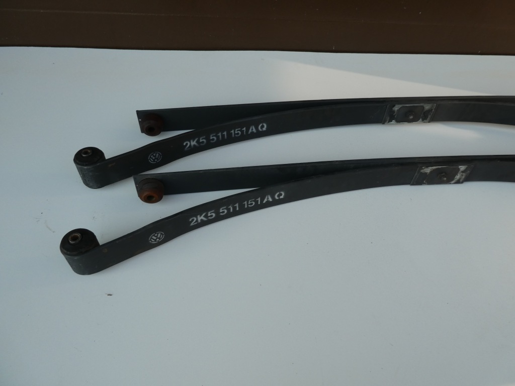 Ресори підвіска задня щітка 2k5511151aq caddy iii Зі Шроту