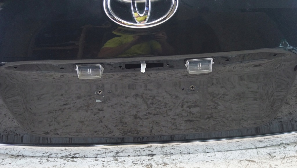 фото №9, Кришка багажника багажника задня toyota auris i 06-09r 209