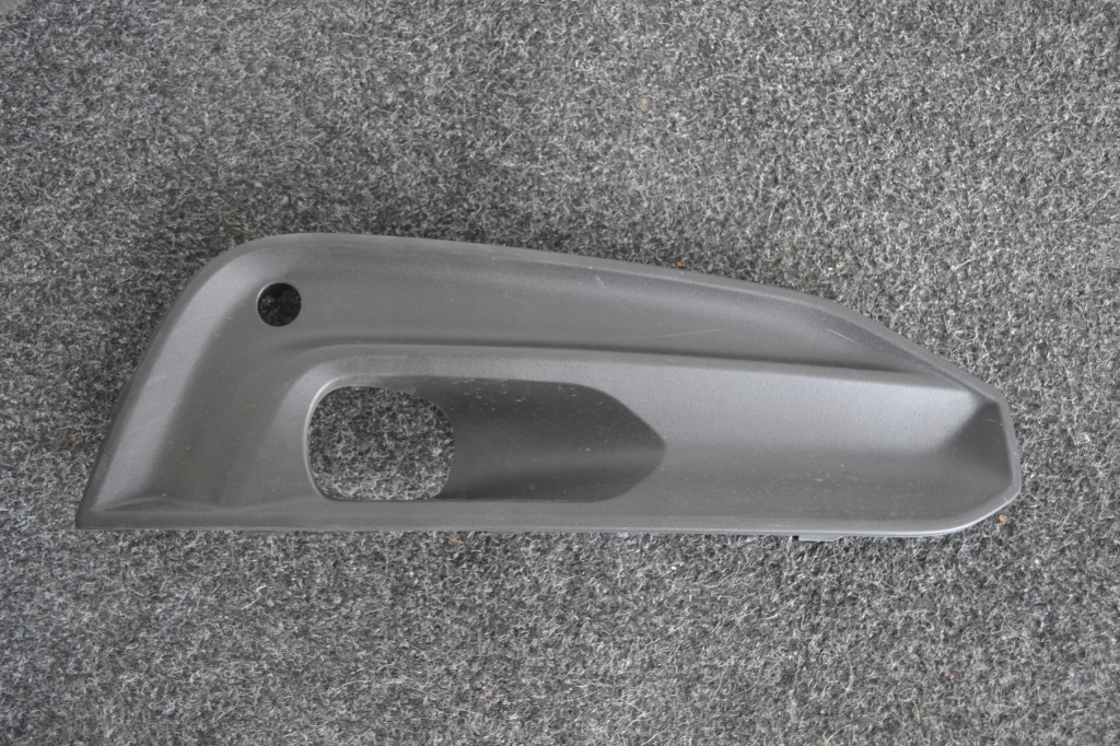 фото №1, Volvo v90 s90 решітка ліва права pod протитуманна фара i pdc