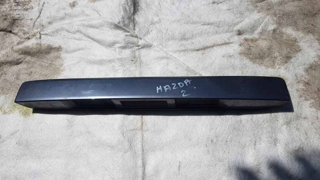 фото №1, Mazda 2 ii dy 03-07 3m71-a43404-be накладка кришки