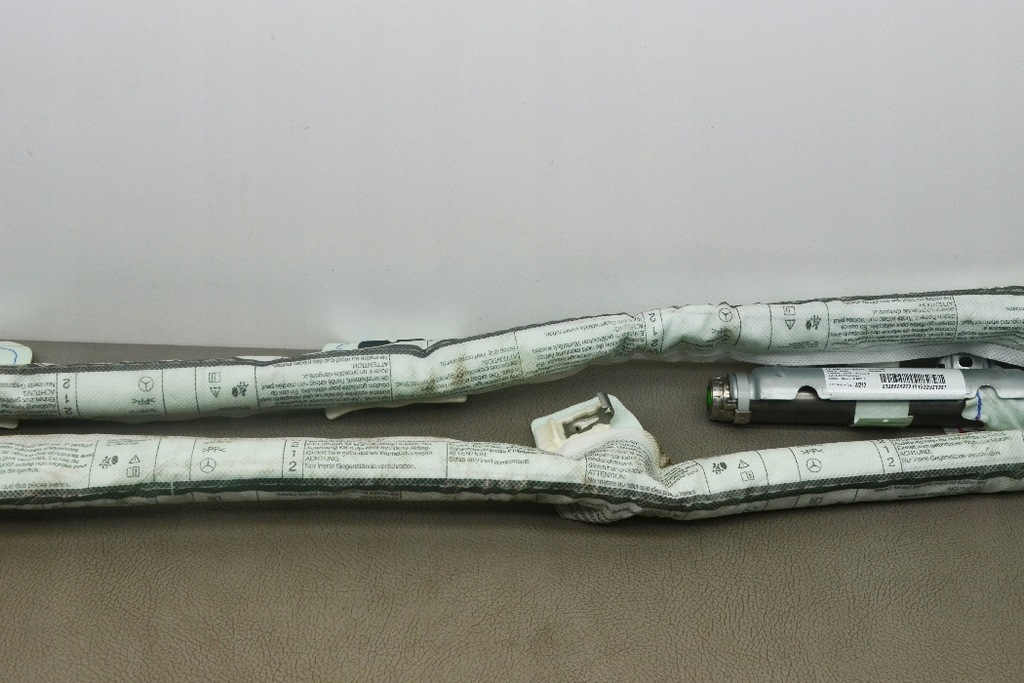 фото №8, Шторка безпеки права mercedes-benz e w212 a2128604202 2016