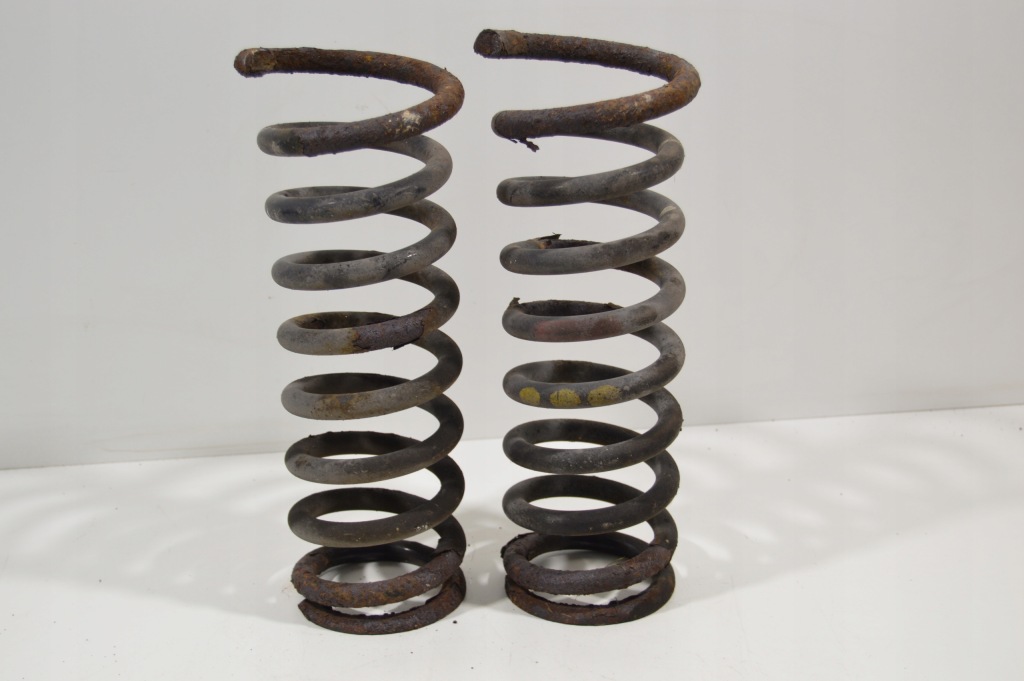 Купити Пружини задній mercedes w140 c140 s500