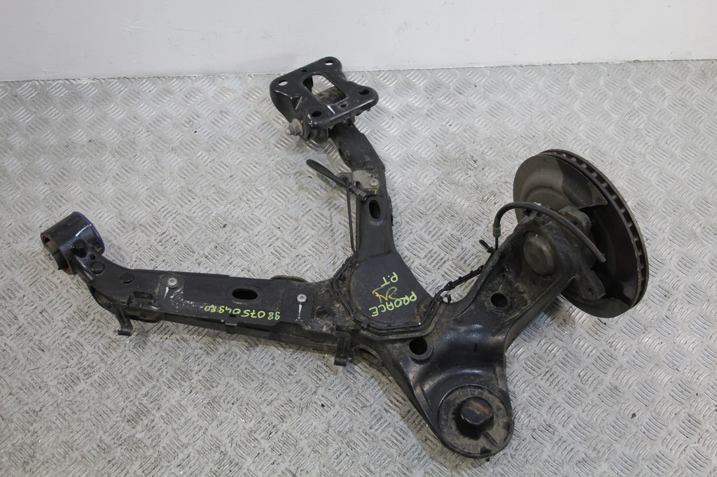 фото №1, Поворотний кулак правий задня toyota proace verso ii 2