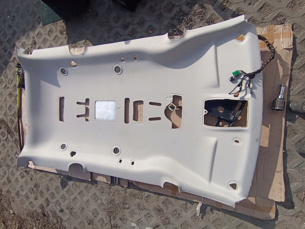 фото №8, Chrysler town country 11- потолок grand caravan потолок