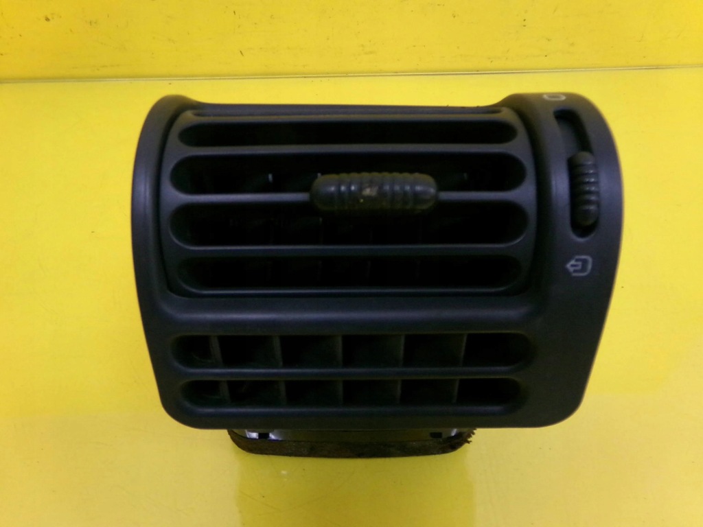 Бічна решітка обдув citroen evasion ліва 1461979077 nr261 Недорого