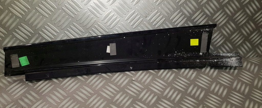 фото №5, Mercedes r w251 молдинг дверь вертикальная левая задняя