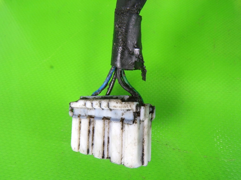 фото №14, Hyundai santa fe ii туннель средний подлокотник