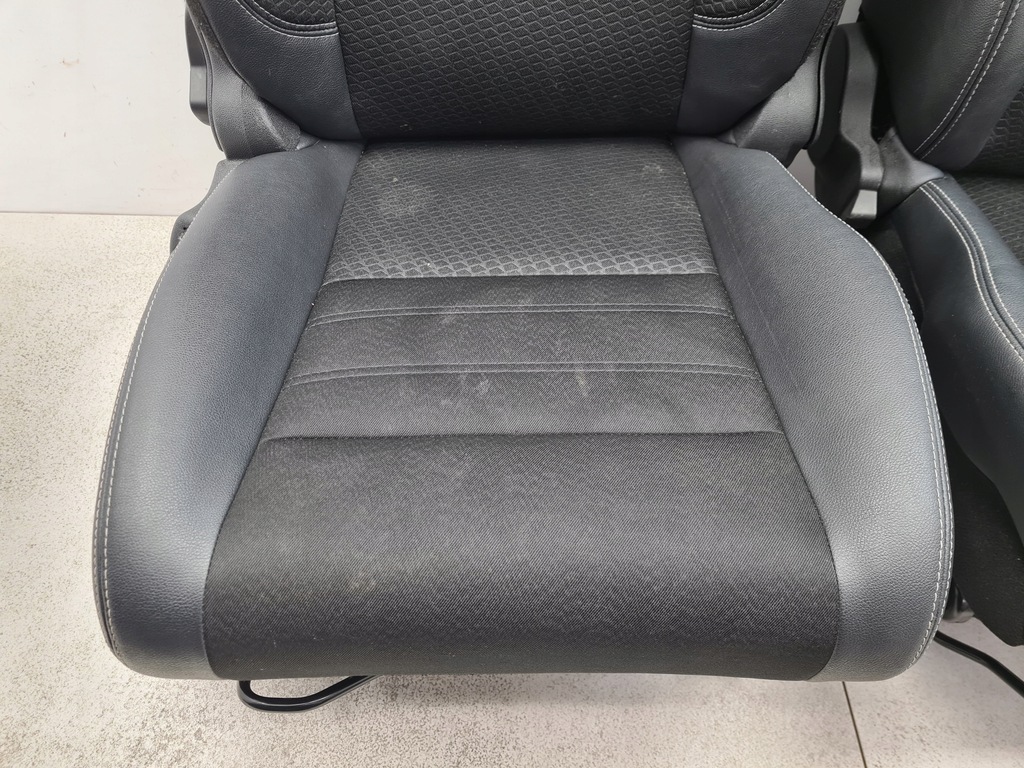 фото №7, Renault megane iii lift сиденья заднее сиденье кожа kombi