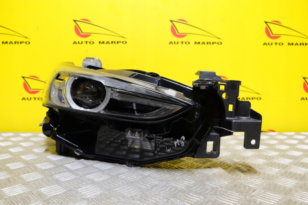 Mazda 6 рестайлинг  2018- фара фара перед full led правый  европа Оригинал