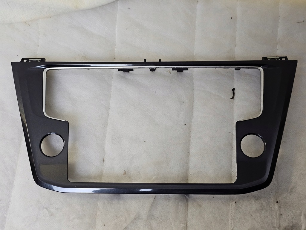 фото №1, Рамка защита dekor радио navi навигации дисплея vw tiguan ii