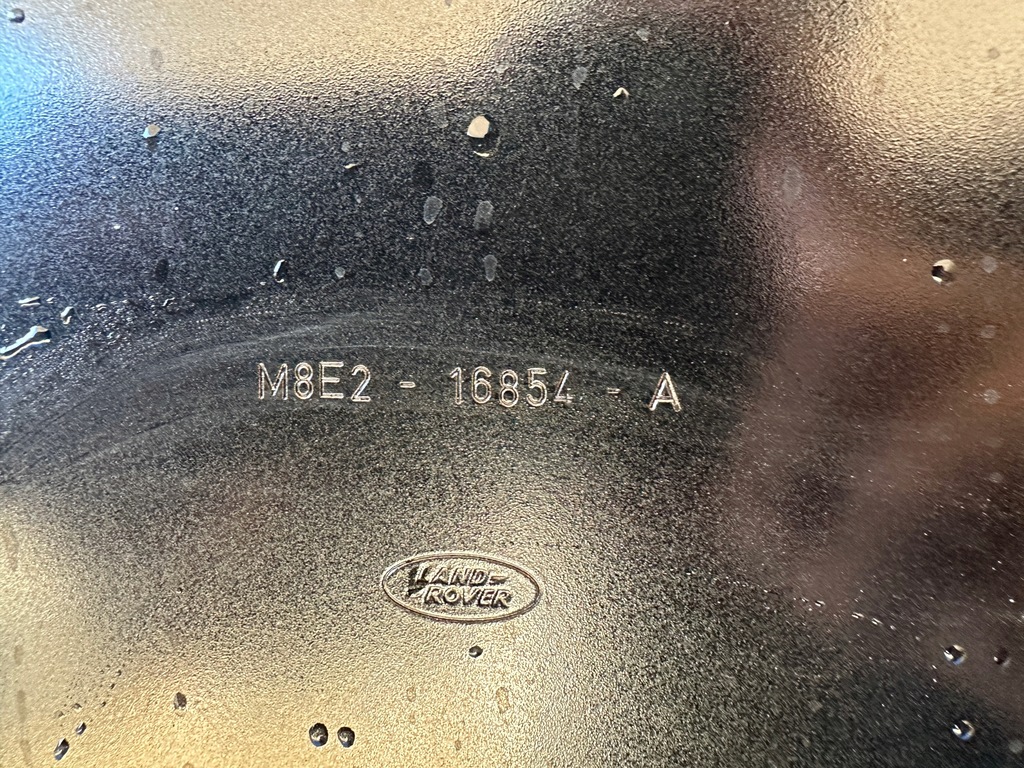 фото №15, Land rover range rover l460 m8e2-16854-a капот крышка двигателя