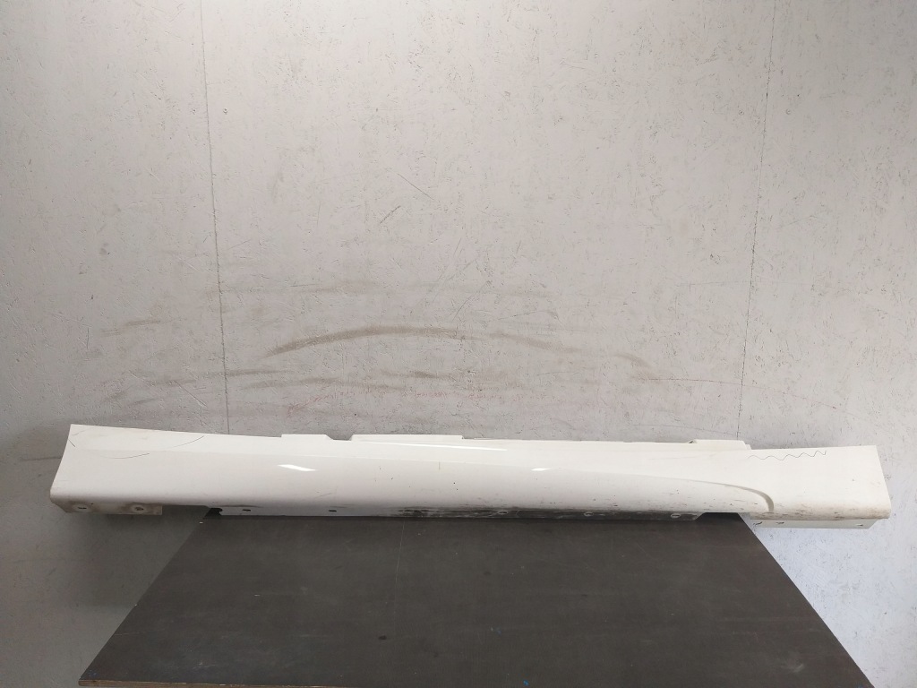 Купить Порог молдинг порог правая bmw 1 1 e87 m набор