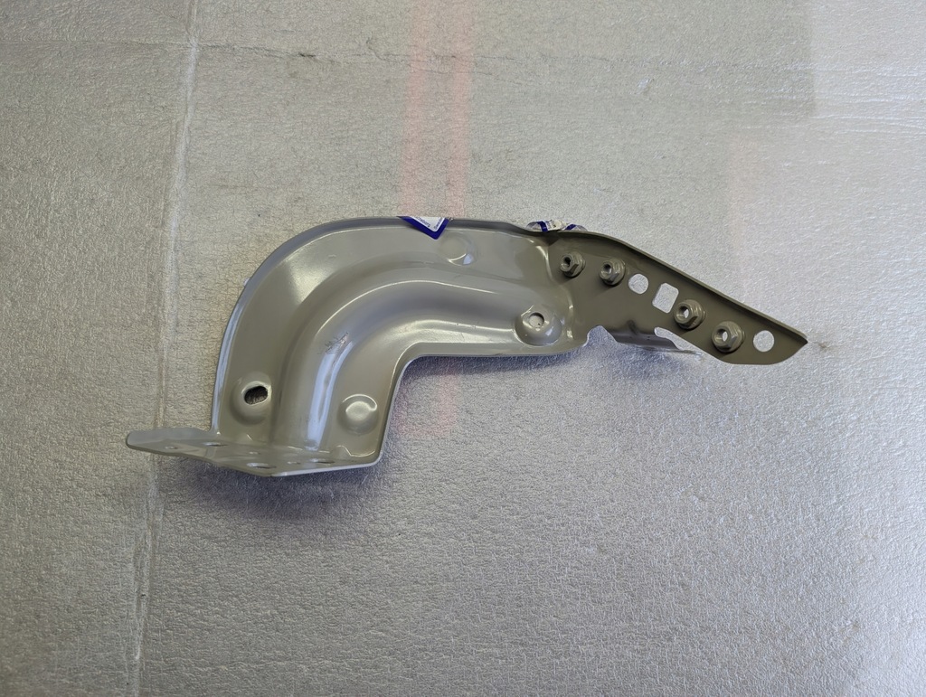 фото №9, Volvo ex30 кронштейн кронштейн крила ліва праве перед новий оригінальний