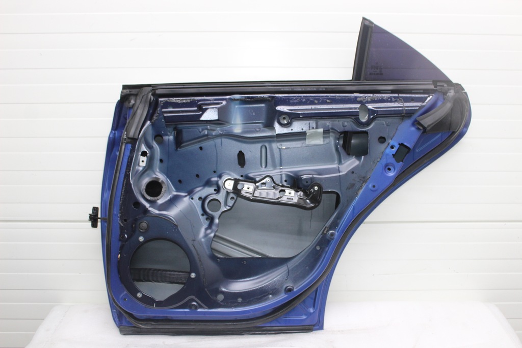 фото №11, Mercedes cls w219 дверь правый задняя правое задние