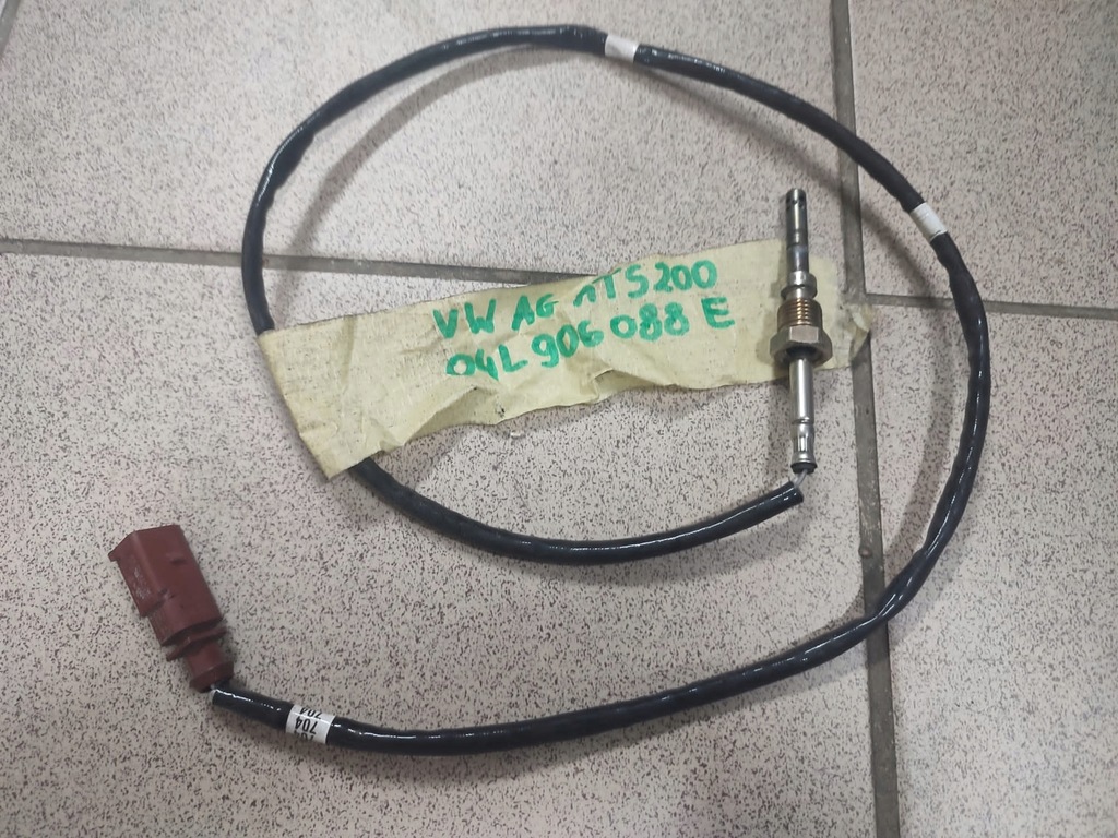 фото №1, Volkswagen оригінальний номер 04l906088e датчик температури вихлопних газів