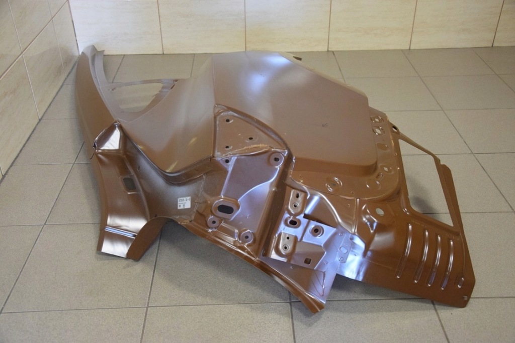 Tesla model 3 17-24r. задній крило задні правий в Україні