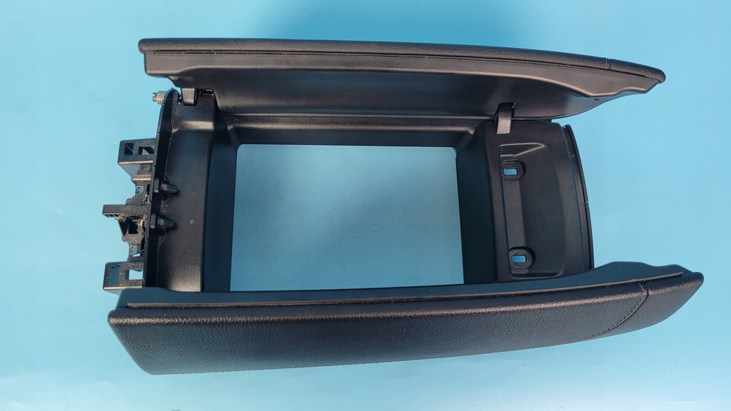 фото №11, Mercedes eqe 350+ 23r подлокотник a2956809603