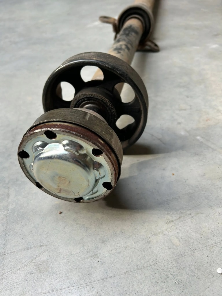 фото №1, Wał приводной audi q7 4l 2008 7l8521102g