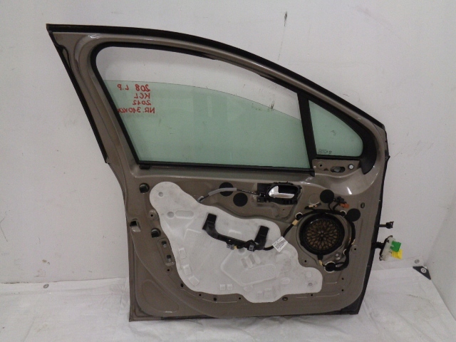 фото №13, Peugeot 208 дверь левая передние kcl идеальное состояние