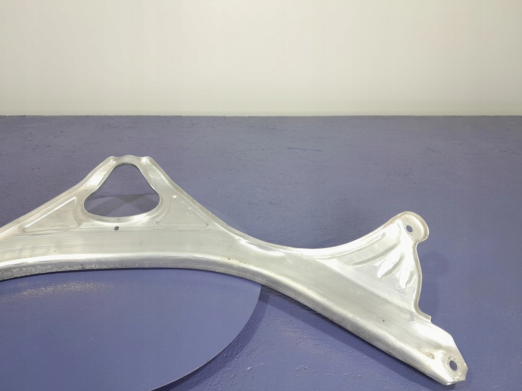 фото №6, Audi a7 i 4g 3.0 tdi балка распорка кронштейн чашка 4g0805645c