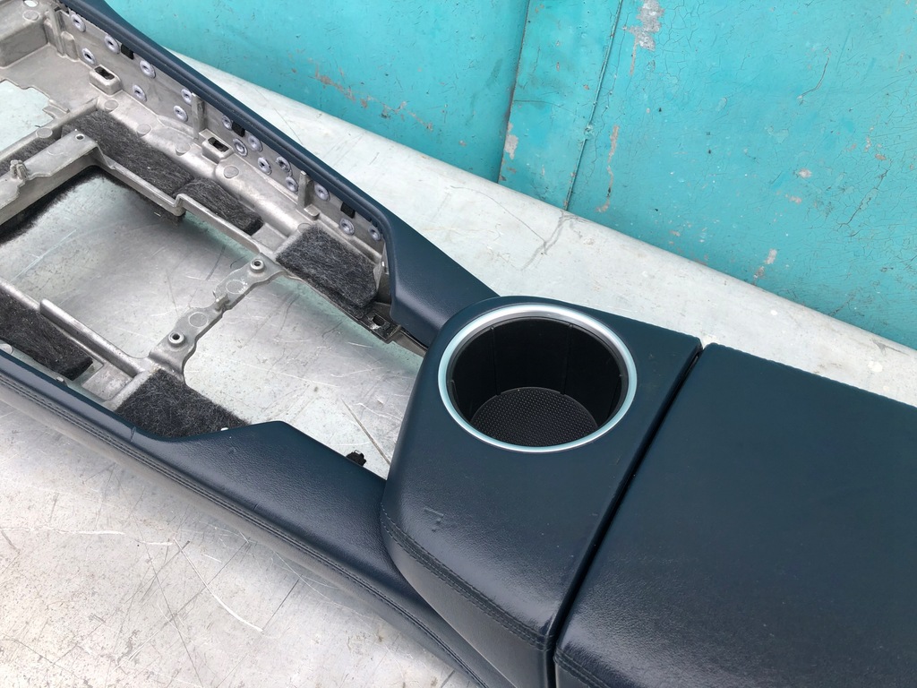 фото №4, Porsche panamera 970 туннель подлокотник granatowy