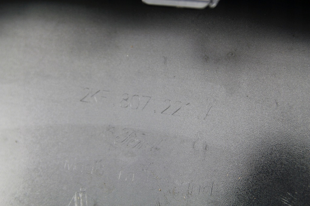 фото №10, Оригинальный бампер перед ford transit connect mk3 iii 22r- оригинальный номер