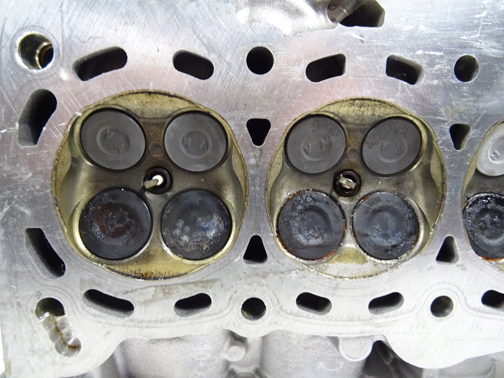 фото №10, Toyota aygo ii 1.0 12v vvti бензин головка двигателя 11210-0q04 1krb52m 1kr