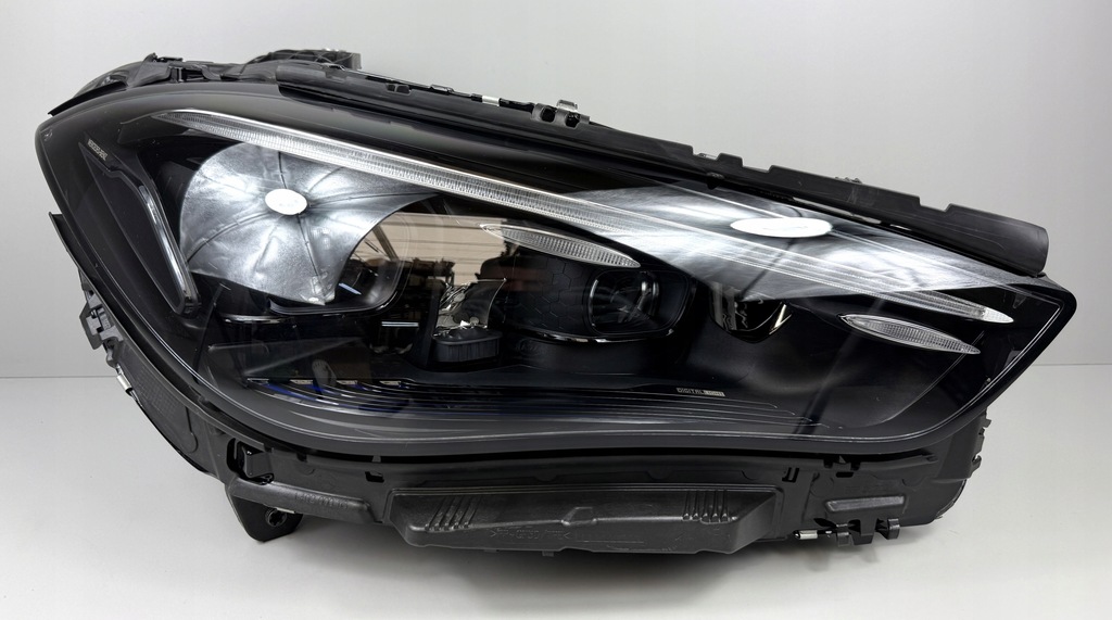 фото №1, Mercedes cle w236 236 x236 лампа левая передняя комплектная digital light