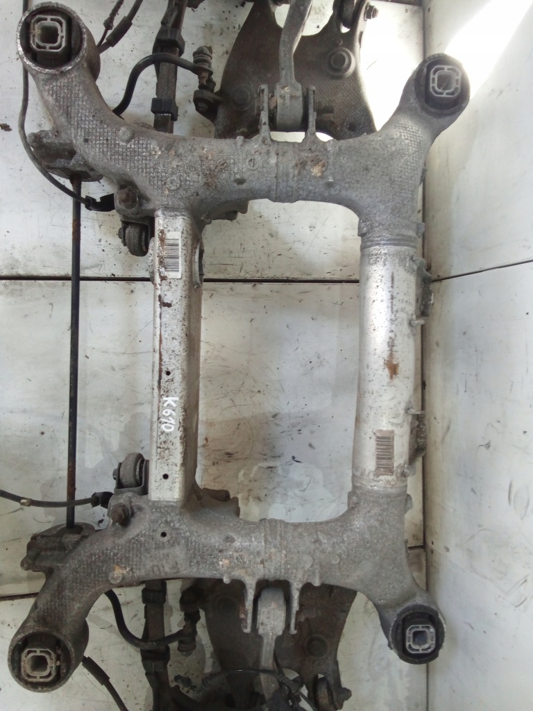 K610 підсилювач  підвіска задній bmw f10 2.0d n47 Оригінал