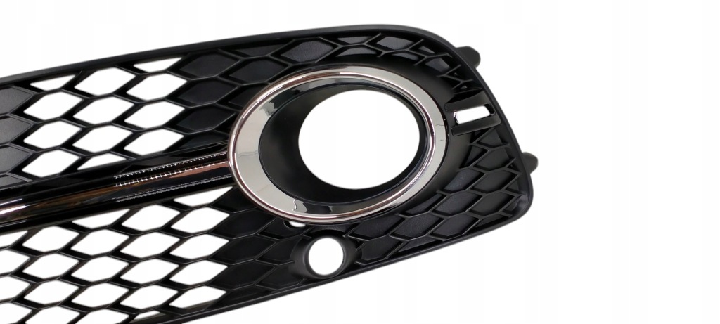 Audi q5 рестайлинг  s-line 12-16 решётка бампера левая передняя перед 8r0807681s с Разборки